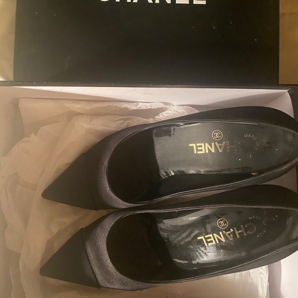 Chanel shoes in box